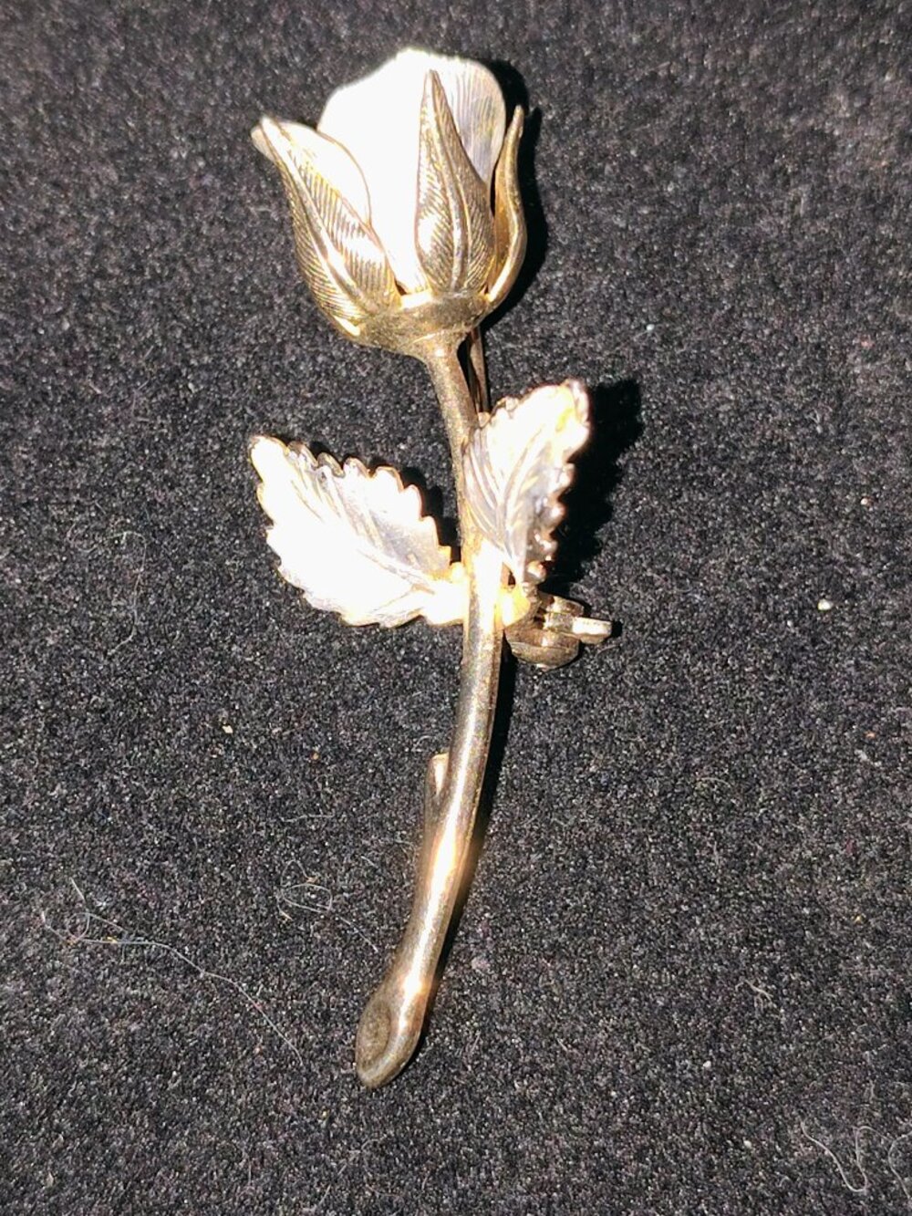 Vintage Two‑Tone Rose Brooch – Brushed Silver & Gold Stem – Mid‑Century Floral